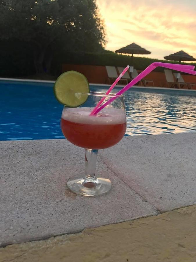 Logis La Grande Bastide Hotel Oraison Kültér fotó